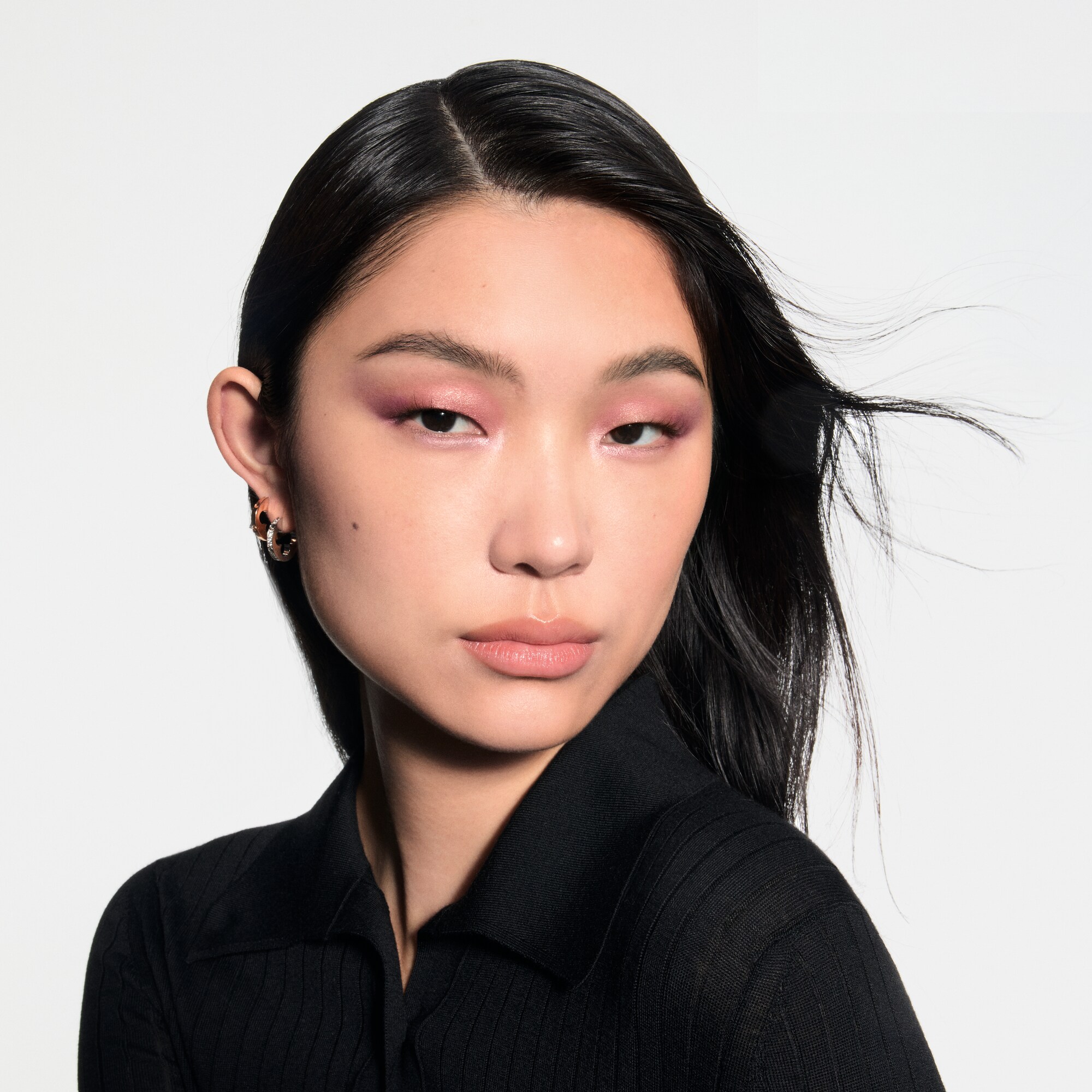 LV Ombres Eyeshadow Palette Refill - Luxury Pink | LOUIS VUITTON